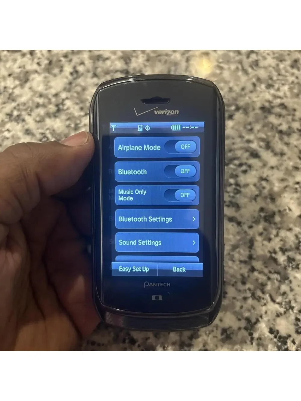 Pantech Verizon Wireless phone Model CDM899VM power on Collectors Item